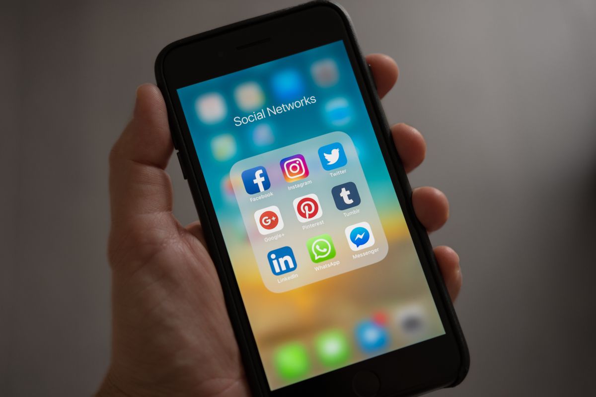 Grow Your Social Media vs. Managing It | Social Media Best Practices